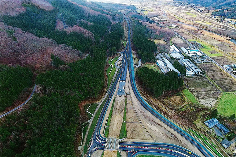 東北横断道