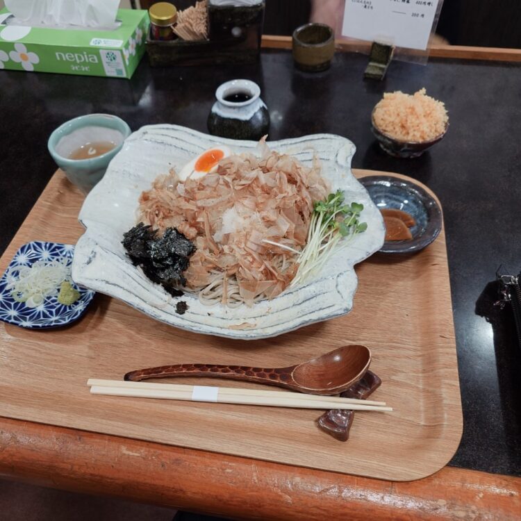 行列のできる食べログ第一位『岩』が休養へ
