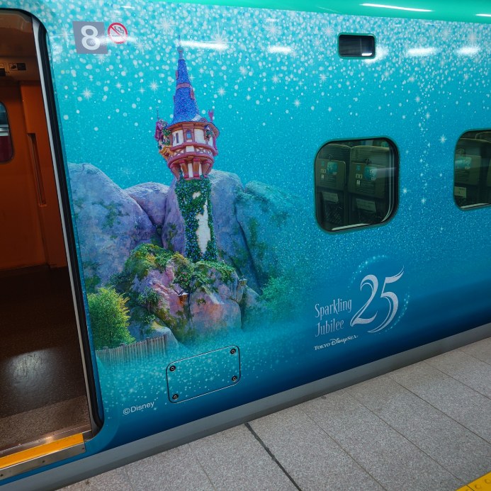 ディズニー新幹線🚅